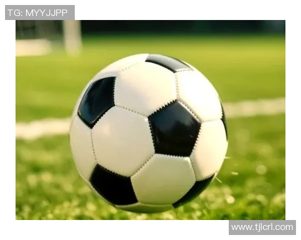 捕捉绿茵场上的瞬间美丽足球摄影作品展现激情与梦想 捕捉绿茵场上的瞬间美丽足球摄影作品展现激情与梦想